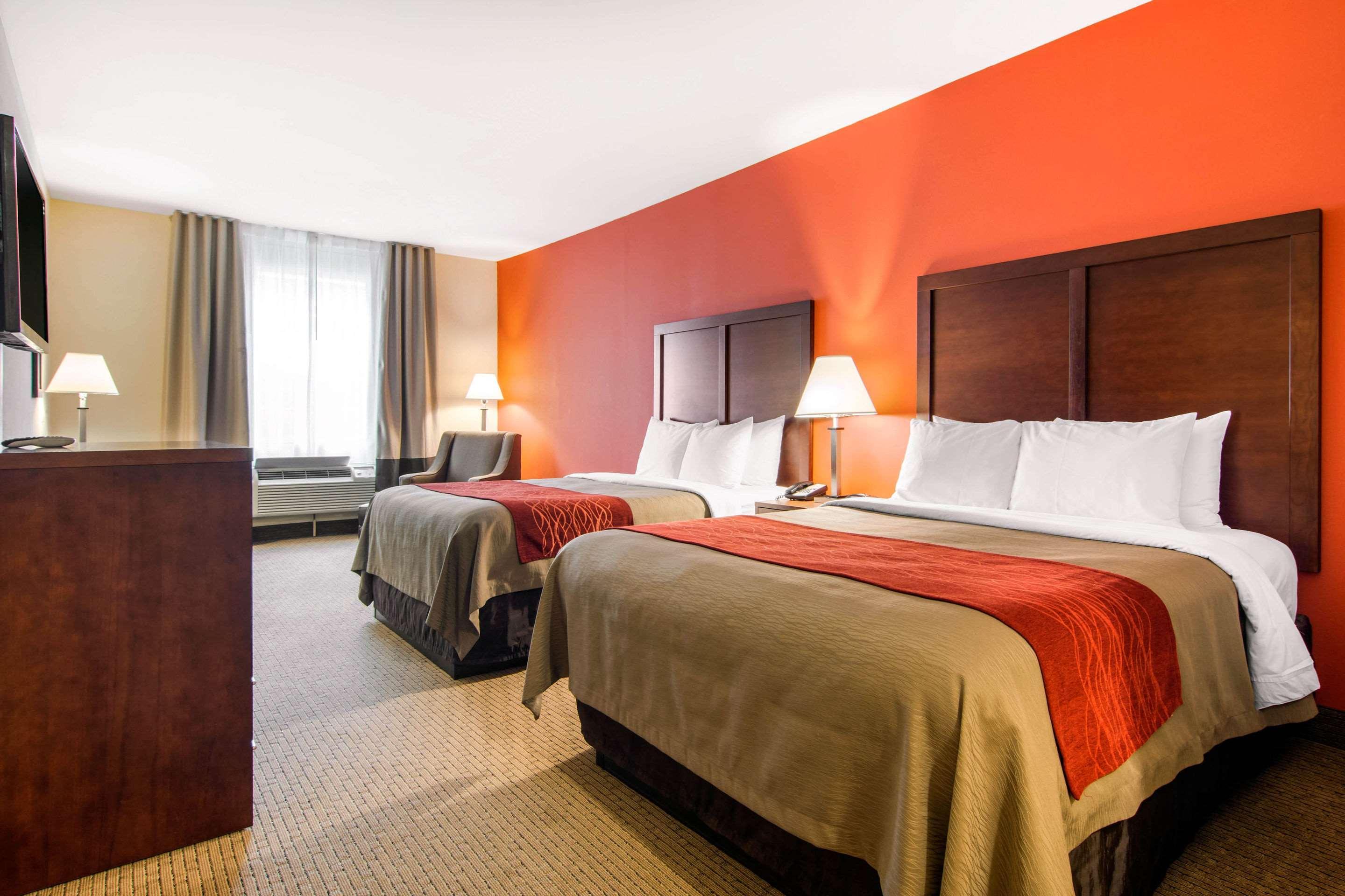 Comfort Inn & Suites Villa Rica Buitenkant foto